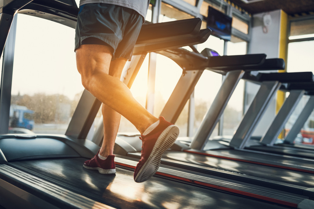 exercising in treadmill